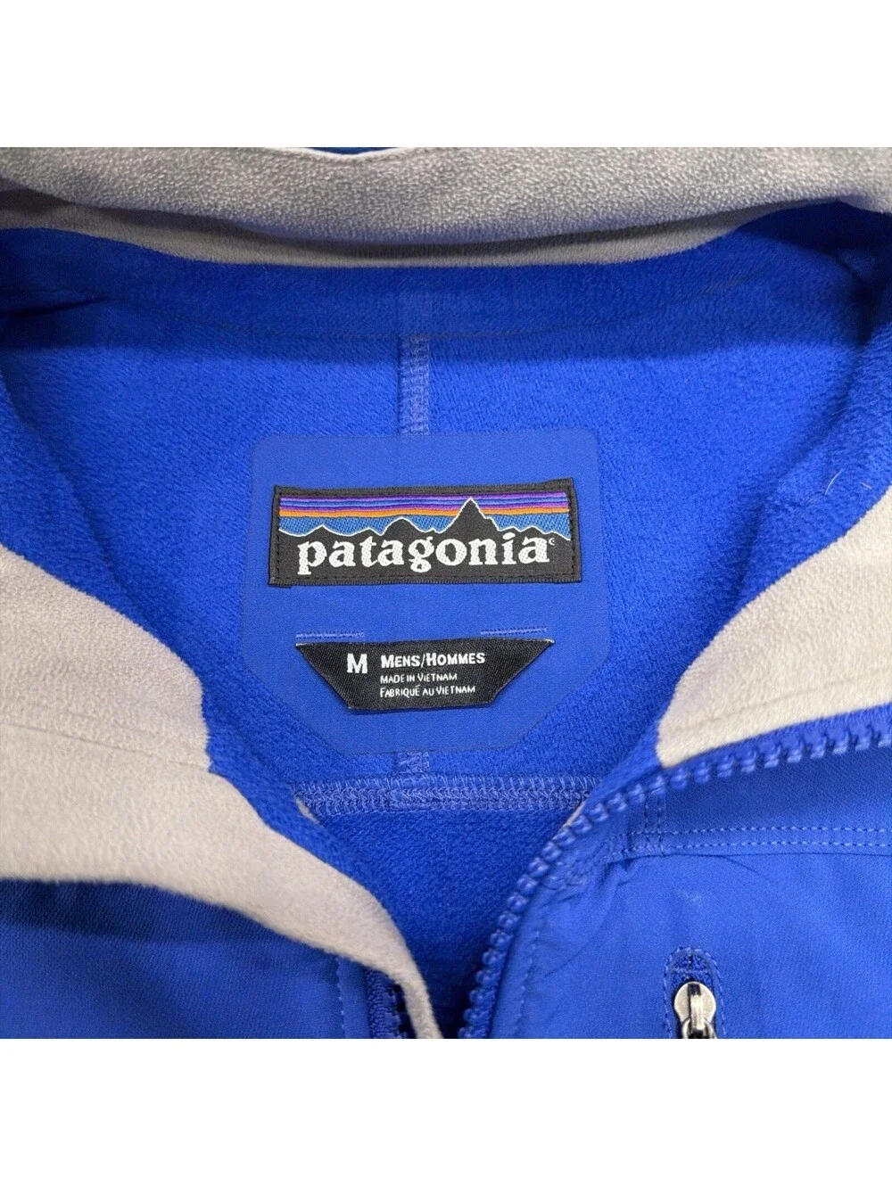 Vintage Patagonia Men's Blue Softshell Jacket Med Zipped Pockets Lightwt *Flaws